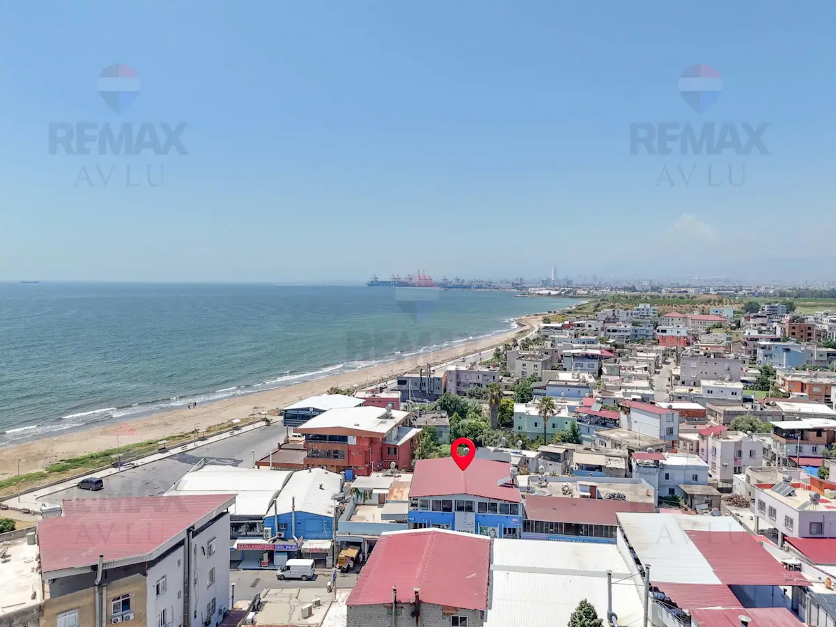 REMAX AVLU'DAN SATILIK – KARADUVAR SAHİLİNDE KOMPLE TİCARİ BİNA