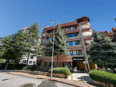 ÇANKAYA SANCAK MAHALLESINDE 3 CEPHELİ MASRAFSIZ 4+1 SATILIK DAİRE