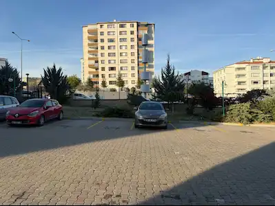 ANKARA YENİMAHALLE ÇAKIRLAR’DA KİRACILI, KAT MÜLKİYETLİ TAPULU SATILIK DÜKKAN/ MAĞAZA