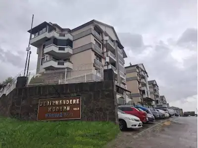 REMAXÇAKRA ÖMER ONAYCI'DAN TOPÇULARDA EŞSIZ DENIZ MANZARALI 3+1