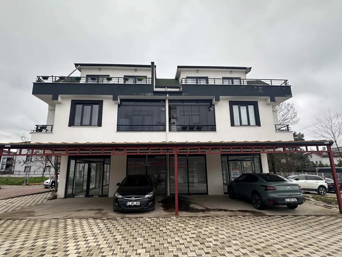 KARTEPE'NİN EN GÖZDE YERİ ATAEVLER'DE 360 M2 KİRALIK İŞ YERİ