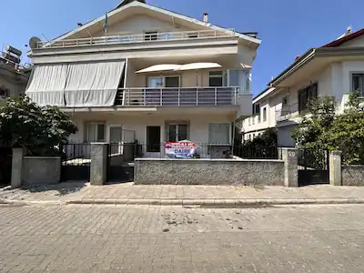 REMAX'TAN - YENİ MAHALLE'DE, 1+1 EŞYALI UZUN DÖNEM KİRALIK DAİRE