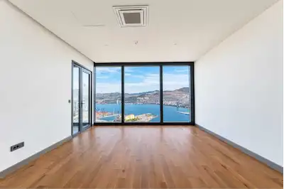 MAHALL BOMONTİDE LİMAN MANZARALI YÜKSEK KİRA GETİRİLİ DAİRE