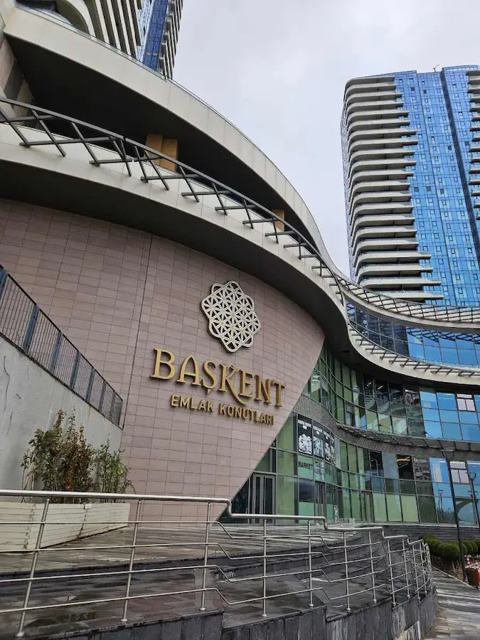 BAŞKENT EMLAK KONUTLARI C2 BLOK'TA 2+1 KİRALIK DAIRE