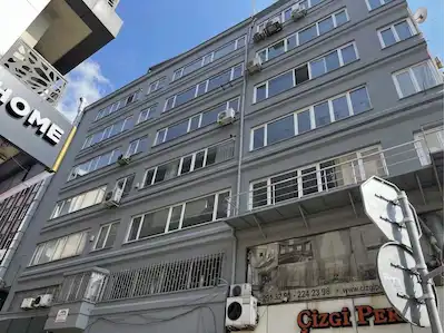 REMAX PRO CANSU YILDIZ'DAN ŞIŞLI TRUMP TOWER VE NUROL TOWERS YAKINI ASANSÖRLÜ OFIS