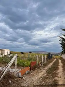 ÇATALCA OVAYENİCEDE İMARA YAKIN 600 M² MUVAFAKATNAMELİ HİSSELİ