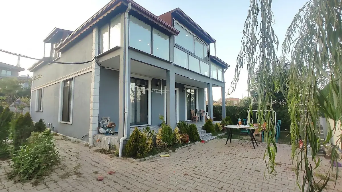 ÇATALCA KALFA KÖY 3+1 HAVUZLU VİLLA 2