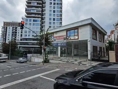 ÜMRANIYE'DE 705 M2 MÜSTAKIL DEPOLU OFISLI DÜKKAN MAĞAZA