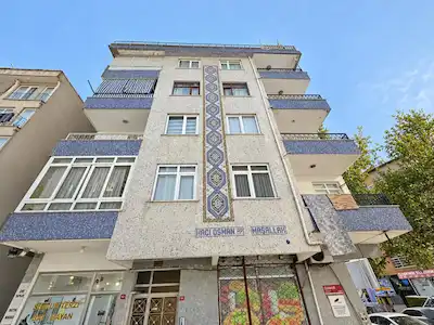 MALTEPE/ZÜMRÜTEVLER'DE SATILIK KOMPLE BİNA KÖŞE PARSEL