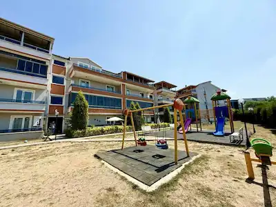 KOCAELİ KARTEPE SATILIK SİTE İÇİNDE ÇATI DUBLEKSİ 3+1 DAİRE DERBENT