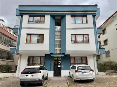 DİKMEN OSMAN TEMİZ’DE FULL YAPILI BAHÇE KULLANIMLI SATILIK 3+1 DAİRE