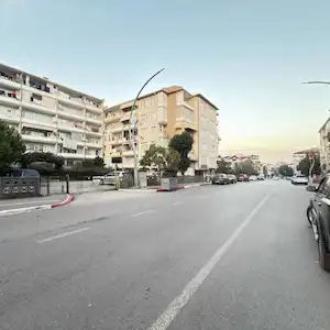 DERİNCE 60 EVLER MERKEZDE AİDATSIZ, FULL YAPILI, ÇİFT BALKONLU KİRALIK DAİRE