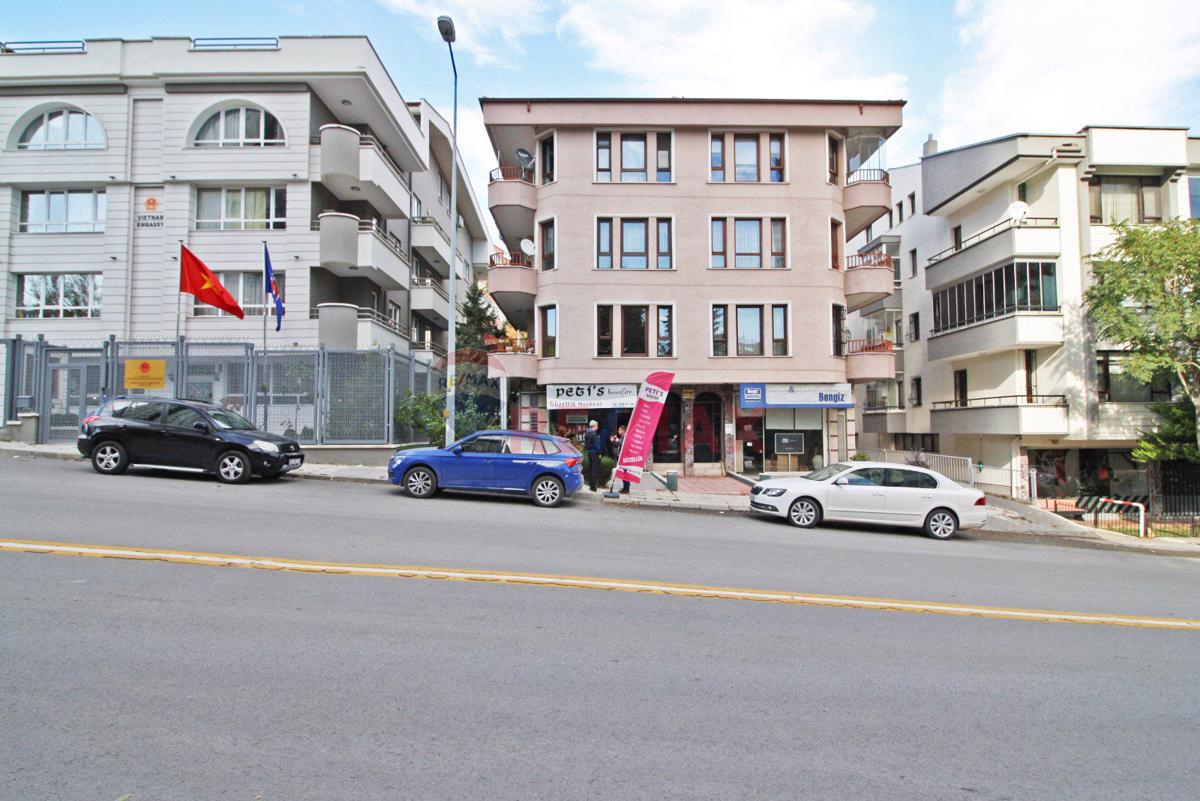 ÇANKAYA BİRLİK MAHALLESİ SATILIK 240 M2 DÜKKAN