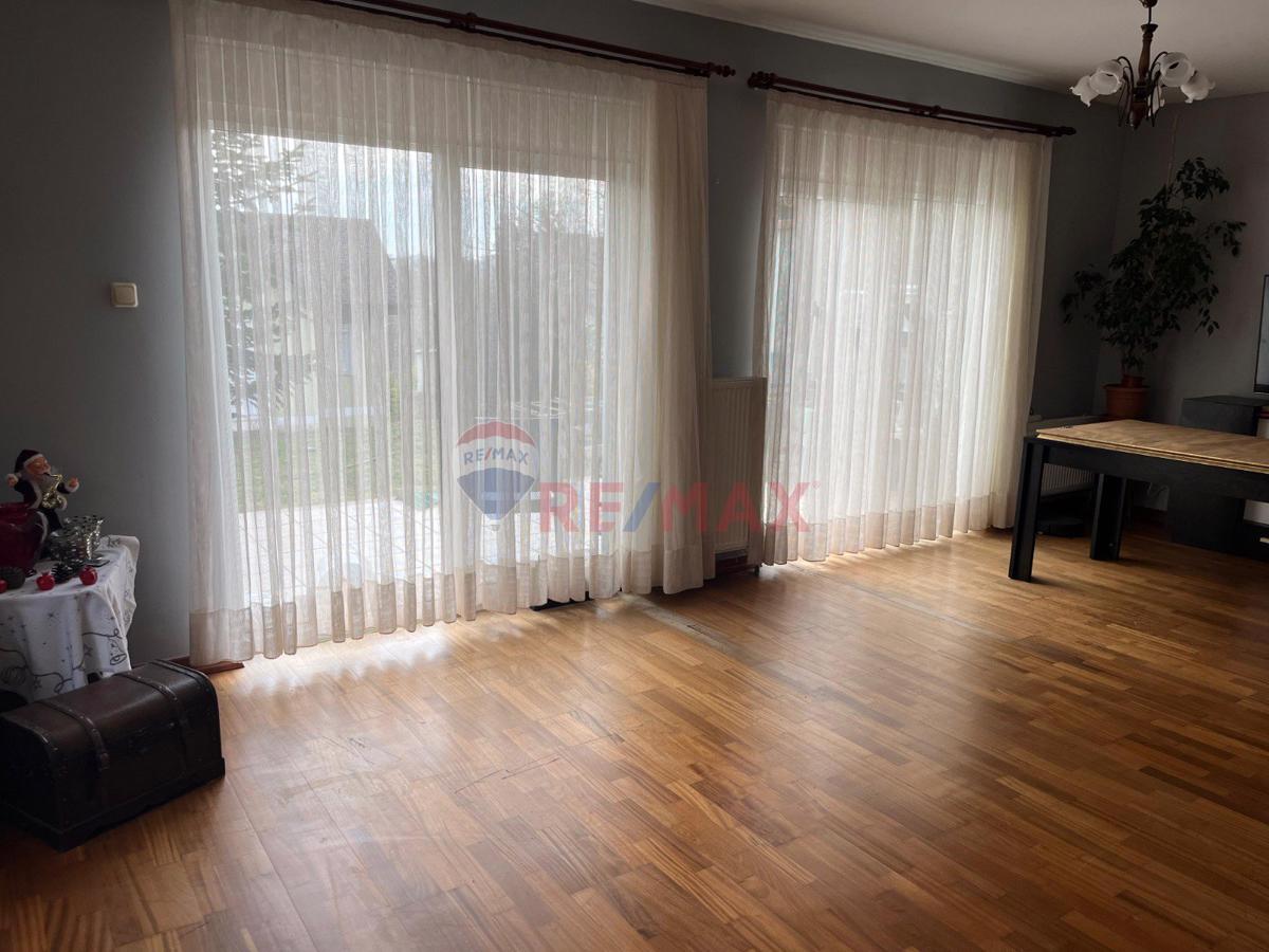 REMAX PALAS'TAN ATAKENT SİTESİ 4+1 SATILIK VİLLA KÖRFEZ İLİMTEPE