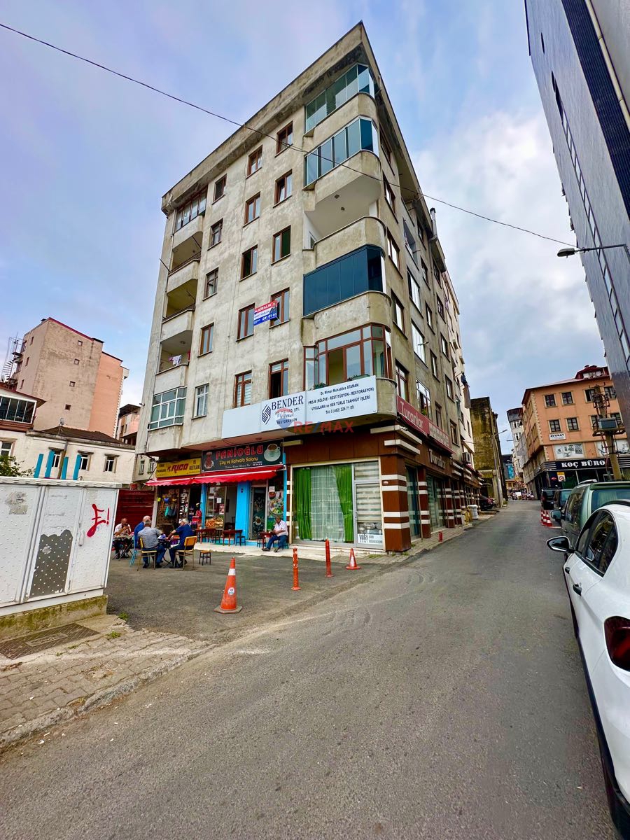 SAHİLDE MANZARALI İÇİ SIFIR YAPILI MASRAFSIZ 2+1 KİRALIK DAİRE!