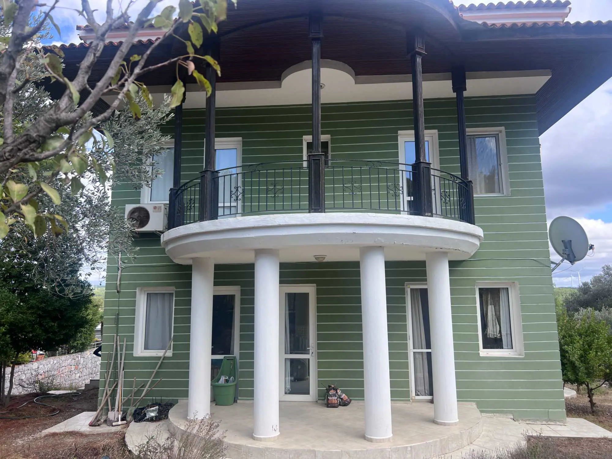 Property image 8