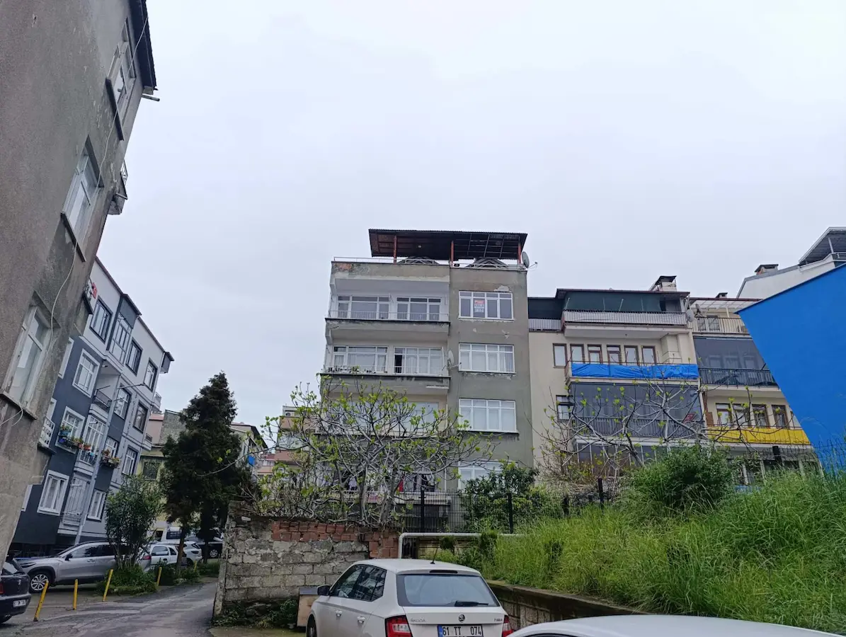 GAZİPAŞA MAHALLESİ MEYDANA YÜRÜME 3DK.OKUL YANINDA 3+1