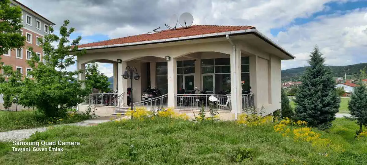KUTAHYA TAVŞANLI TOKI 5 TE SATILIK AYRI TAPULU 4 AD. DÜKKAN