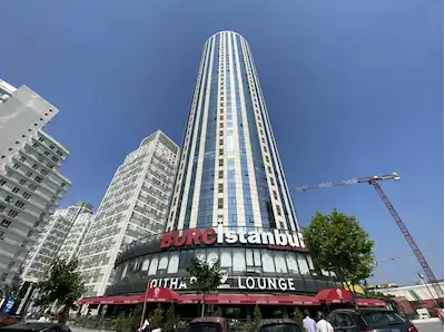 BURCİSTANBUL METROBÜS YÜRÜME MESAFESINDE MANZARALI BÜRO & OFIS