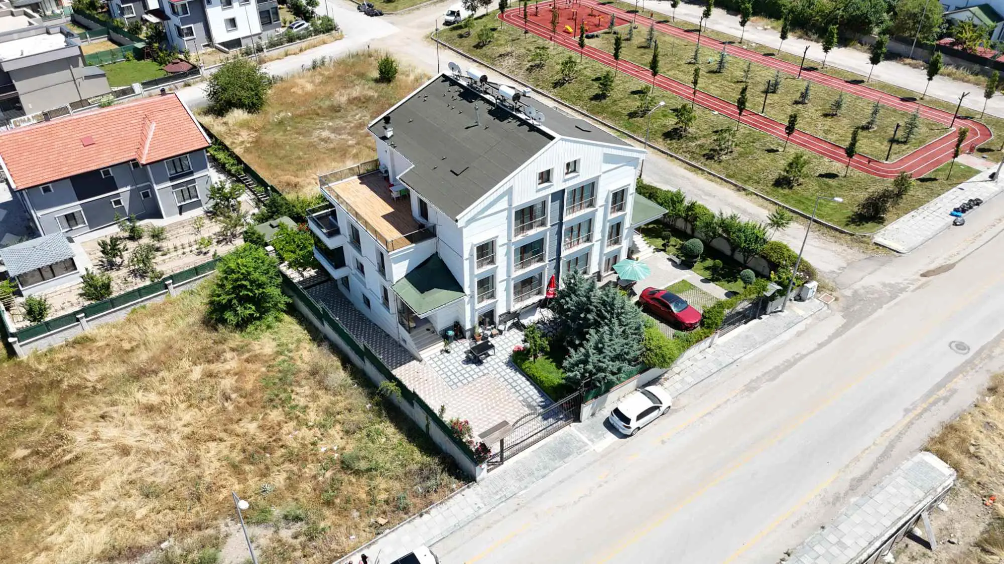 Property image 11