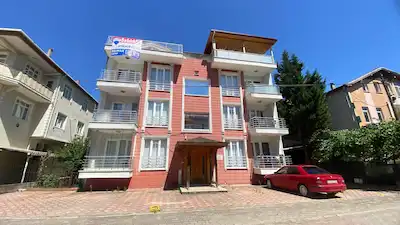 IZMIT YENIŞEHIR CIHAN HASTANESI MEVKI SATILIK 4+1 DAIRE