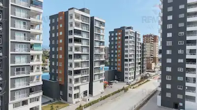 REMAX AVLU'DAN TECE APAKLAR SİTESİ'NDE SATILIK 3+1 DAİRE 