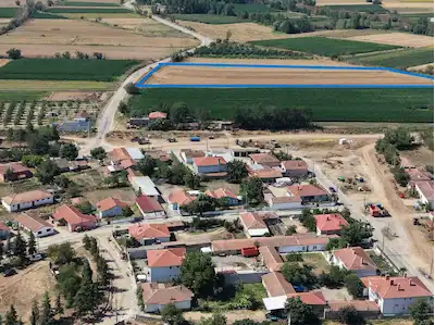 KIRKLARELİ İNECE'DE İFRAZ ONAY SÜRECİNDE 15840 M² CADDE CEPHELİ YATIRIMLIK ARAZİ