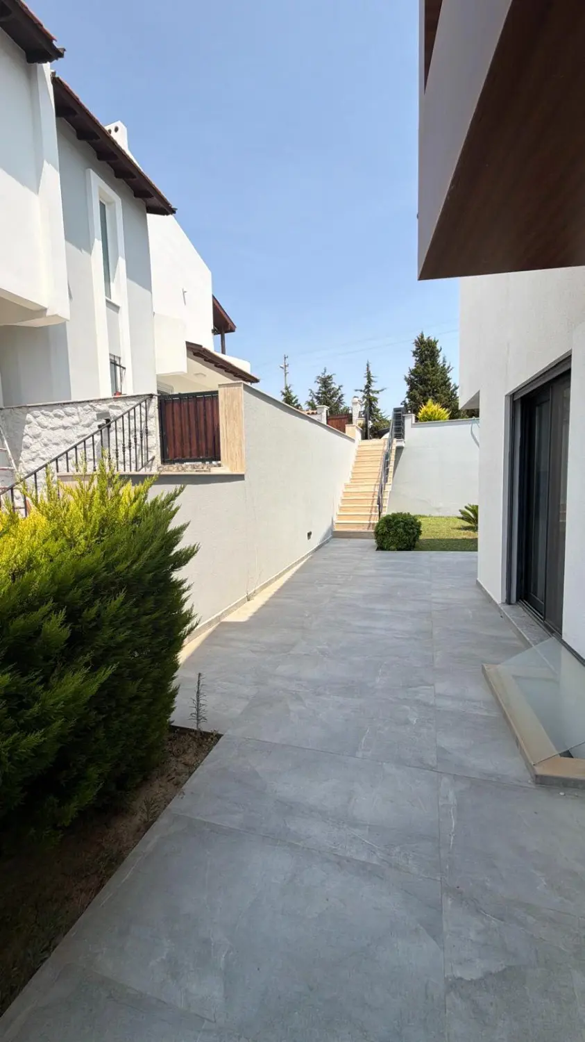 Property image 32