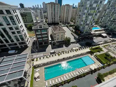 REMAX OSMAN KAYA SARISSA SITESINDE 3+1 BOŞ 145 M2 SATILIK DAIRE