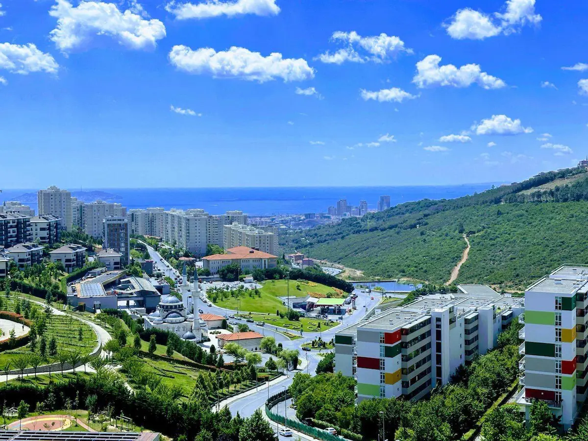 ÖZLEM KILIÇ REMAX- FUAYE TURKUAZ 'DA LEBI DERYA DENIZ,ADA,ORMAN