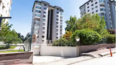 YAŞAMKENT BAHÇEŞEHİR SİTESİ SATILIK 3+1 BOŞ ARAKAT DAİRE