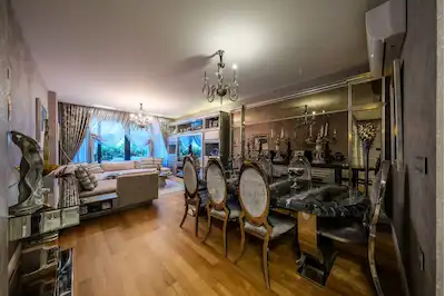 ZEKERİYAKÖY’DE ŞIKLIĞI VE KONFORU BİR ARDA SUNAN SATILIK VİLLA