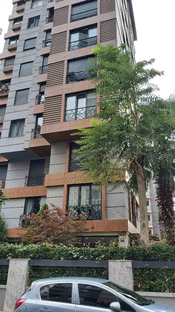 CADDEBOSTAN SAHİLDE
2+1 2017 YAPIMI