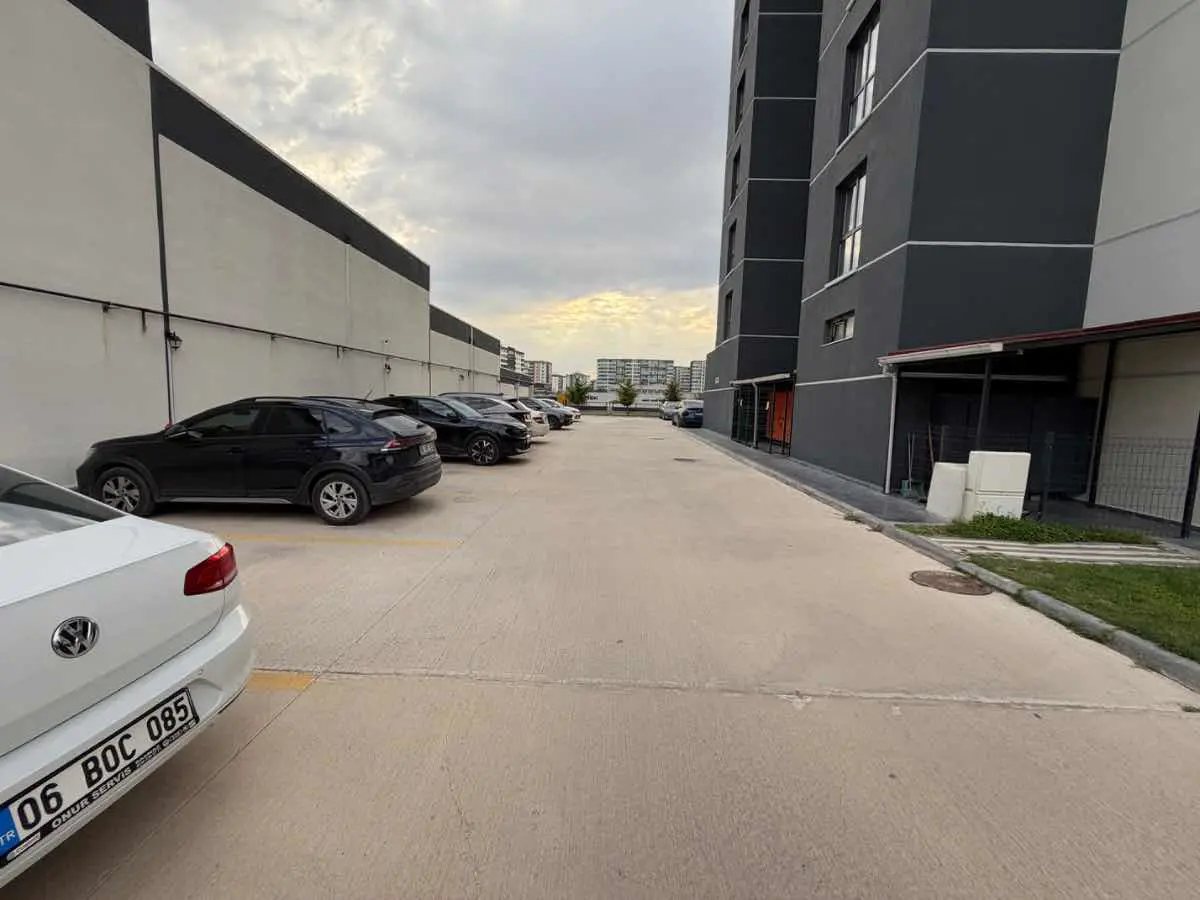 Property image 8