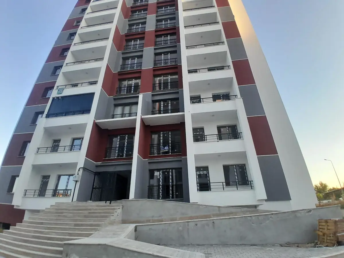 BOSTANBAŞIN DA 3+1 LÜKS KONUT