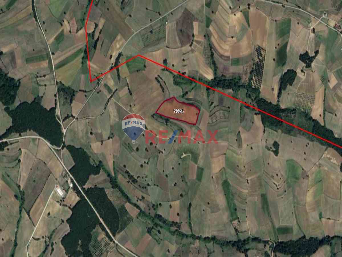 İZMIT YENICE DE SATILIK 23.182 M2 ARSA