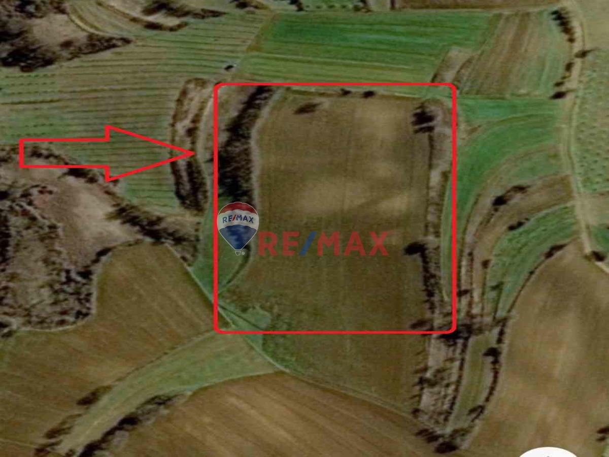 İZMIT YENICE DE SATILIK 23.182 M2 ARSA