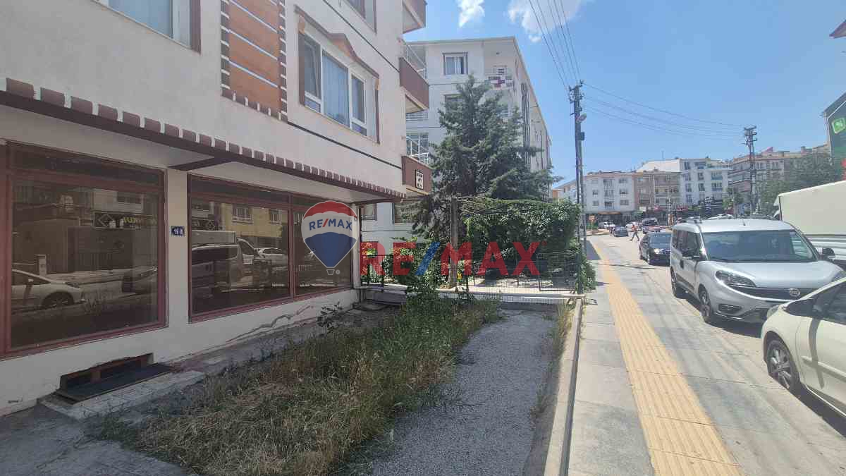 ALSANCAK MAHALLESİNDE CADDEYE CEPHE 80M2 DÜKKAN