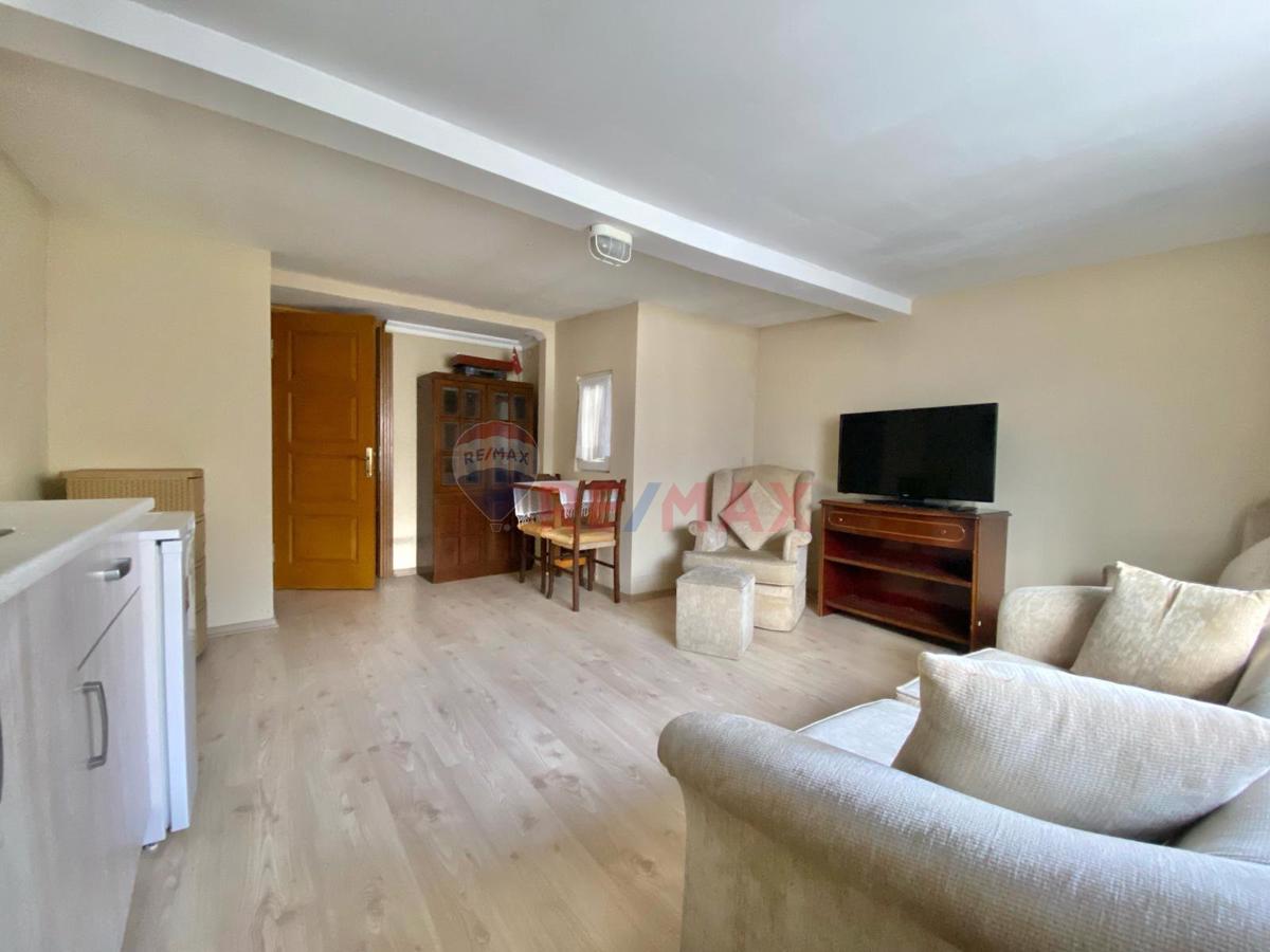 ŞİŞLİ KURTULUŞ BAYIR SOKAK'TA 3+1 ÇATI DUBLEKSI