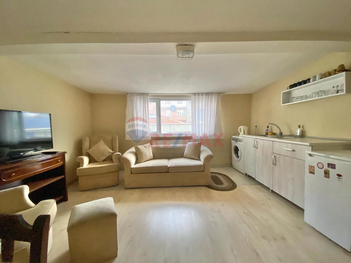 ŞİŞLİ KURTULUŞ BAYIR SOKAK'TA 3+1 ÇATI DUBLEKSI