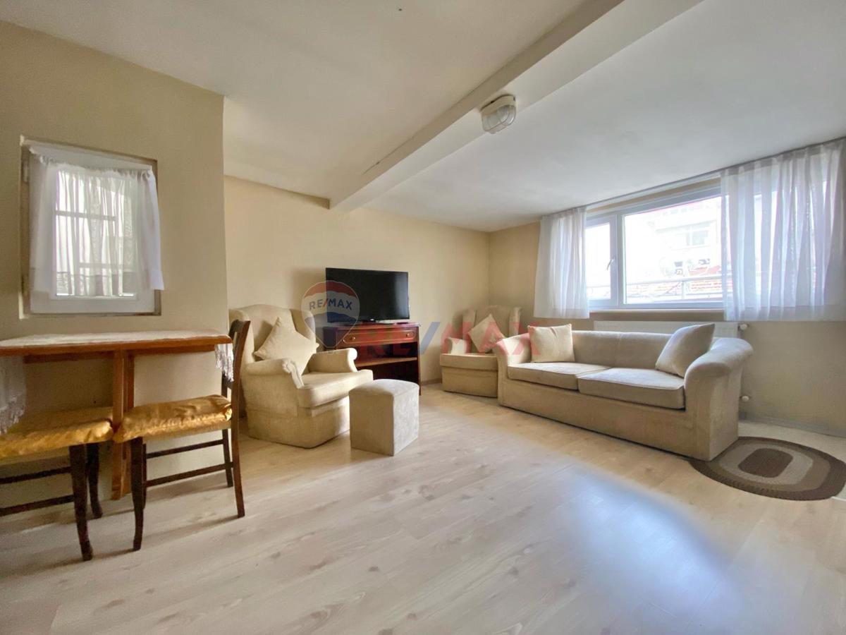 ŞİŞLİ KURTULUŞ BAYIR SOKAK'TA 3+1 ÇATI DUBLEKSI