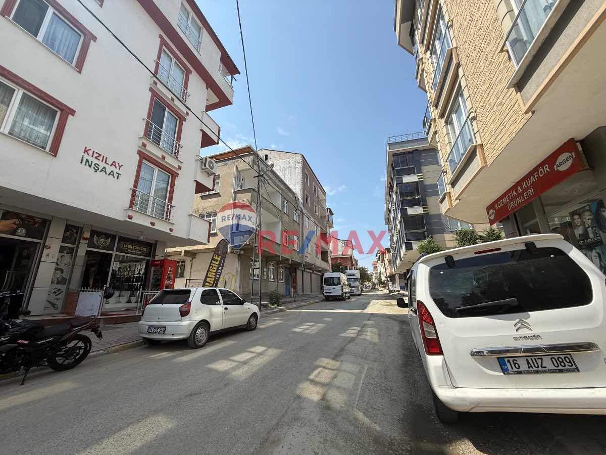 SANCAKTEPE KEMAL TÜRKLERDE METROYA YAKIN 2+1 FIRSAT DAİRE