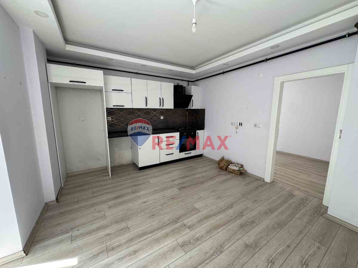 CİTYMALL KARŞISINDA SAHİLE YAKIN 1+1 DAİRE