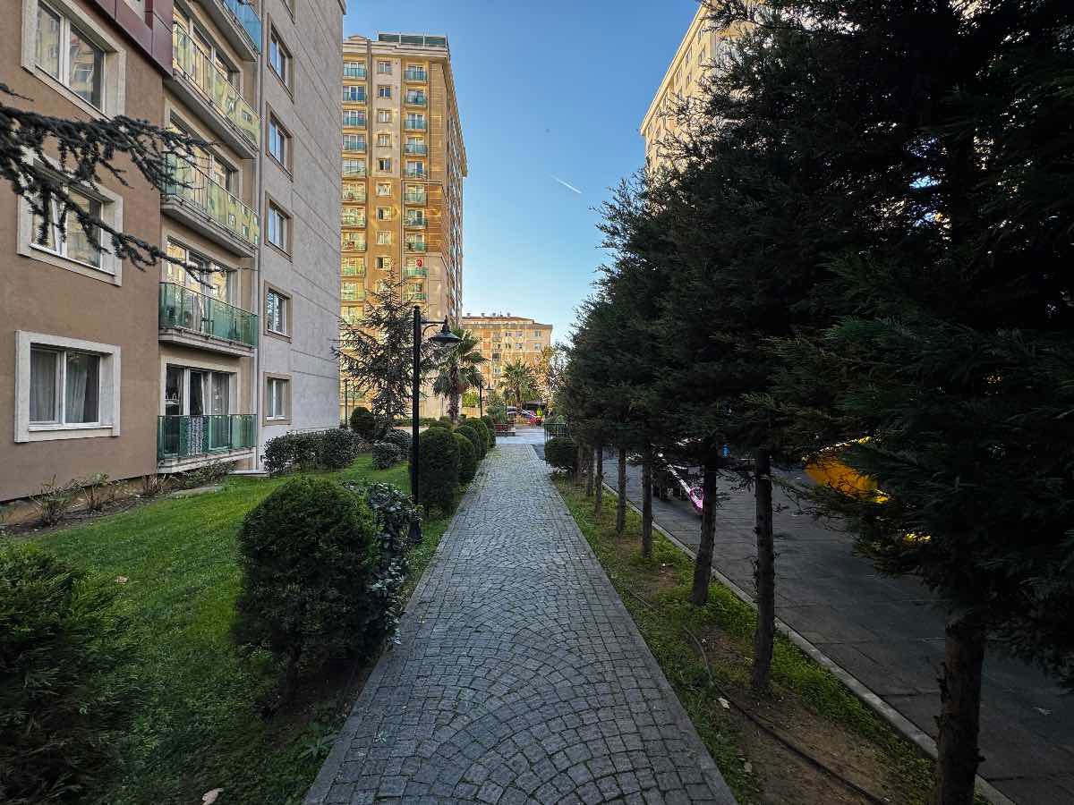 BEYLIKDÜZÜ ARİS PARK RESİDANCE'DA SATILIK 3+1 DAİRE