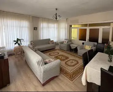 AYDIN CADDESİ ÜZERİ KÖŞE KONUMLU DAİRE