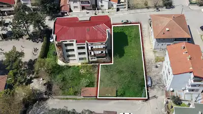 RE/MAX MAVİ'DEN ALİFUATPAŞA MERKEZ'DE 375 M² ARSA