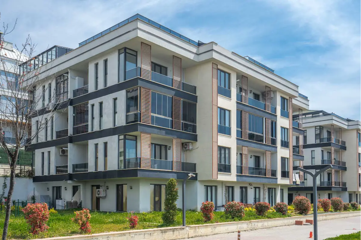 REMAX GELİŞİMDEN AKS CİTY SİTESİNDE SATILIK 2+1 DAİRE