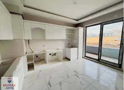 REMAX ARTIS'TEN BILKENT KARŞISINDA SATILIK 4+1 DAIRE