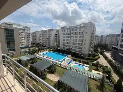 ÇAYIROVA AKSE YAŞAM KONUTLARI'NDA EŞYALI 2+1 KIRALIK DAIRE