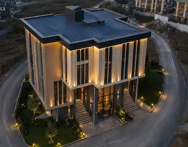 ARNAVUTKÖY TAŞOLUK'TA SATILIK KOMPLE BİNA